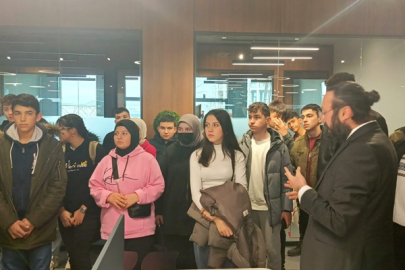 ELEKTRİK VE ELEKTRONİK DÜNYASININ KALBİNE YOLCULUK