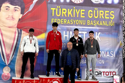 ÇANKIRILI GÜREŞÇİMİZ SEMİH KAYACAN TÜRKİYE ÜÇÜNCÜSÜ OLDU