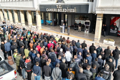 ÇANKIRI BELEDİYESİ'NDE 12 MART MESAİSİ İSTİKLÂL MARŞI İLE BAŞLADI