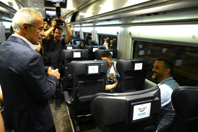 HIZLI TRENLERDE BAYRAM HEDİYESİ