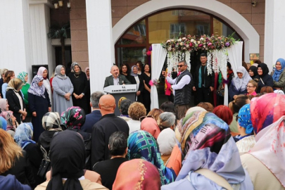 KADIN EMEĞİ SERGİSİNE BÜYÜK İLGİ