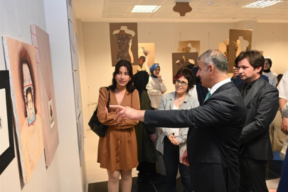 ÇAKÜ'DE MEZUNİYET SERGİSİ