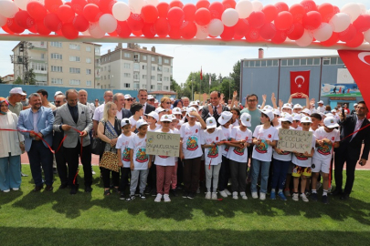 GELENEKSEL ÇOCUK OYUNLARI FESTİVALİNDE ÇOCUKLARLA ÇOCUK OLDULAR