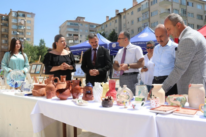 KYK'LI GENÇLERDEN KÜLTÜR VE SANAT SOKAĞI SERGİSİ