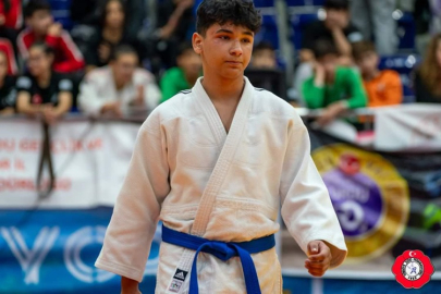 HAKTAN ARMAĞAN YILDIZ BALKAN ŞAMPİYONASINA UĞURLANDI