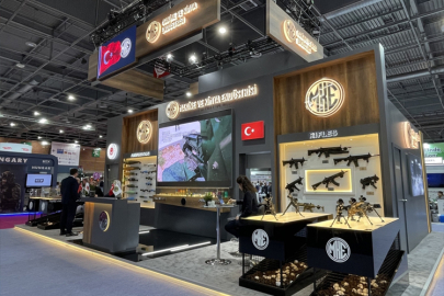 MKE'DEN PARİS'TE GÖVDE GÖSTERİSİ