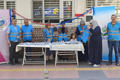 SERVER VAKFI'NDAN AŞURE ETKİNLİĞİ