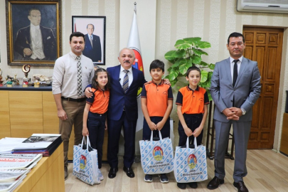 YENİ EĞİTİM ÖĞRETİM YILINDA BAŞKAN ESEN'E ZİYARET