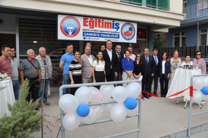 EĞİTİM-İŞ GENEL BAŞKANI ÖZBAY: "ÜYEMİZ OLMASANIZ DA BİZİM GİBİ DÜŞÜNMESENİZ DE HAKSIZLIĞA UĞRADIĞINIZDA KALE GİBİ YANINIZDAYIZ"