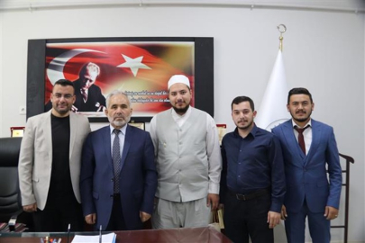 DİN GÖREVLİLERİ HAFTASINDA DERECEYE GİRENLERE ÖDÜLLERİ VERİLDİ