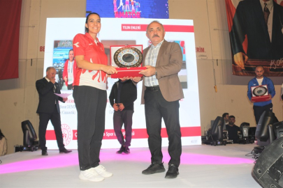ÇANKIRIMIZIN GURURU ÖZEL SPORCULARIMIZ ÖDÜLLERİNİ ALDILAR
