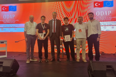 15 TEMMUZ ŞEHİTLER ANADOLU LİSESİ ÖĞRENCİLERİNDEN ANTALYA'DA BÜYÜK BAŞARI