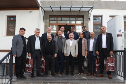 BAŞKAN ESEN, MERKEZ MAHALLE MUHTARLARI İLE BULUŞTU