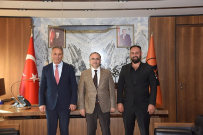 BAŞKAN SOPACI ÇERKEŞ-KIZILCAHAMAM YOLU İÇİN KARAYOLLARI GENEL MÜDÜRÜNÜN KAPISINI ÇALDI