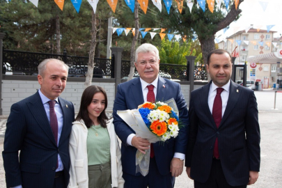 ÇANKIRI AK PARTİ MERKEZ İLÇE KONGRESİNDE BAHRİ KILIÇ GÜVEN TAZELEDİ