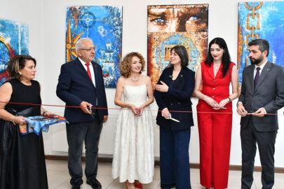 MAVİ  SEYİRLE BULUŞTU