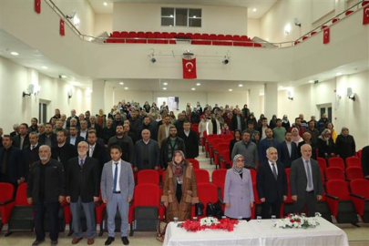 ÇANKIRI İL MÜFTÜLÜĞÜNCE AİLEDE SORUMLULUK BİLİNCİ KONFERANSI DÜZENLENDİ