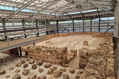 HADRİANAPOLİS'TE HZ.SÜLEYMAN'IN RESMEDİLDİĞİ KOLYE BULUNDU