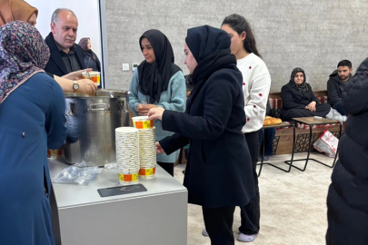 YOLDA MAHSUR KALAN YOLCULARA KURŞUNLU BELEDİYESİ KAPILARINI AÇTI
