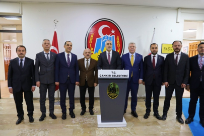 BAKAN IŞIKHAN'DAN BAŞKAN ESEN'E ÖVGÜ DOLU SÖZLER