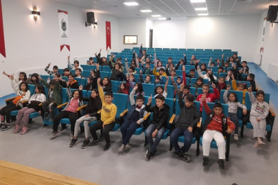 ÇOCUK MECLİSİ'NDE GÜNDEM BOLU'DAKİ OTEL YANGINI İDİ