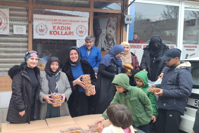 TÜGŞAV'DAN BERAT GECESİNDE LOKMA, HELVA, EKMEK VE KANDİL SİMİDİ İKRAMI