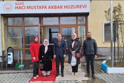 TÜGŞAV KADIN KOLLARI, ILGAZ HACI MUSTAFA AKBAK HUZUREVİ'Nİ ZİYARET ETTİ