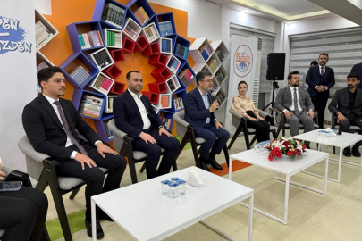 ÇANKIRI'DA GENÇLER SORDU BAKAN YUMAKLI CEVAPLADI