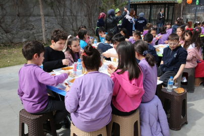 ÇOCUKLAR TEKNE ORUCU GELENEĞİNİ YAŞATIYOR