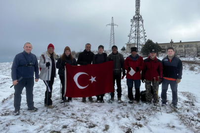 ÇANAKKALE ŞEHİTLERİ İÇİN 1.808 METRE YÜKSEĞE TIRMANDILAR