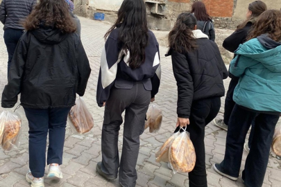 LİSELİ GENÇLERDEN GÖNÜLLERE DOKUNAN PROJE