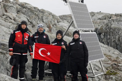 TÜRKİYE ANTARKTİKA'DA ÜS KURUYOR