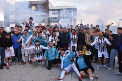 ÇERKEŞ BELEDİYE SPOR ŞAMPİYON OLDU