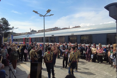 TURİSTİK TUZ EKSPRESİNE YOĞUN İLGİ