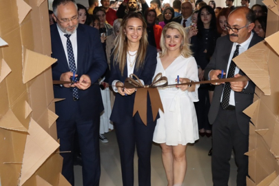 ATIK KARTONLAR USTA ELLERDE SANAT ESERİNE DÖNÜŞTÜ