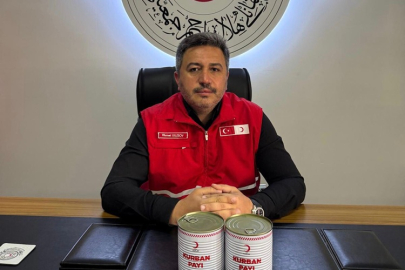 KURBAN BEREKETİNİ YIL BOYU YAŞATIYORSAN HİLAL OLSUN TÜRKİYE