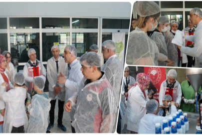 ÇANKIRI'DA DÜNYA SÜT GÜNÜ ETKİNLİĞİ: "VALİ TAŞOLAR, ÖĞRENCİLERLE BİRLİKTE AYRAN ÜRETTİ"