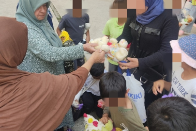 TÜGŞAV ÇANKIRI KADIN KOLLARINDAN ÇOCUKLARA BAYRAM SÜRPRİZİ