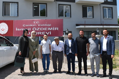 TÜGVA'DAN BABALAR GÜNÜNDE ANLAMLI ZİYARET