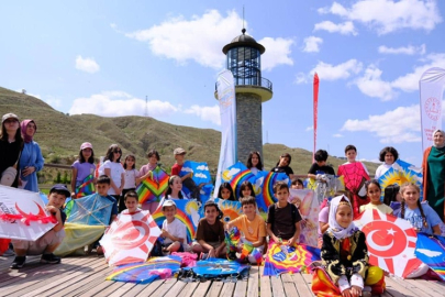 ÇANKIRI'DA UÇURTMALAR GÖKYÜZÜNÜ RENKLENDİRDİ