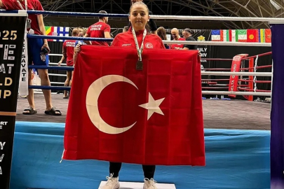 YAPRAKLI'DAN DÜNYA ŞAMPİYONLUĞUNA, SAFİYE YAYILKAN TARİH YAZDI...