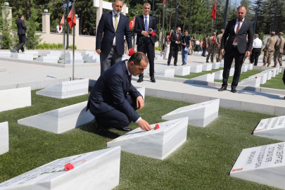 ÇANKIRI'DA 15 TEMMUZ, DUYGUSAL ETKİNLİKLERLE ANILDI...