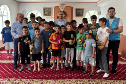 KORAY ERDOĞAN, KUR'AN KURSU ÖĞRENCİLERİNİ ZİYARET ETTİ