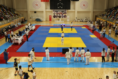 JUDONUN KALBİ ÇANKIRI'DA ATACAK: 81 İLDEN GELEN SPORCULAR AYNI MİNDERDE BULUŞACAK
