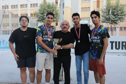 TUZ SPOR MÜSABAKALARINDA KUPALAR SAHİPLERİNİ BULDU
