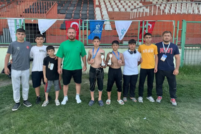 ELDİVANLI PEHLİVANLAR KIRKPINAR YOLUNDA