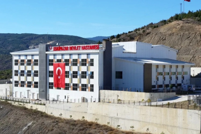 25 YATAKLI HASTANE 4 YIL SONRA ÇÖKTÜ