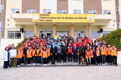 ÇANKIRI'DA ÖĞRENCİLERLE AFET TATBİKATI