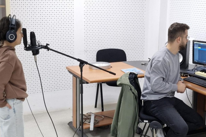 MİNİK ALMİLA "HAYALLER GERÇEKLEŞİYOR" PROJESİNDE SAHNEYLE BULUŞTU