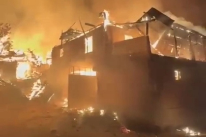 YAPRAKLI'DA KORKUTAN YANGIN